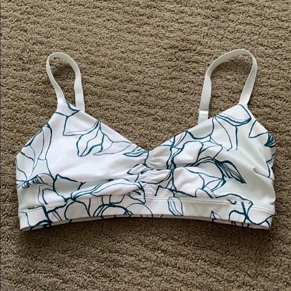 JoyLab Other - JOYLAB - green white floral sports bra